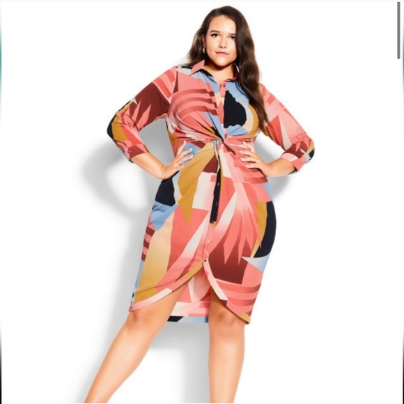 City Chic Dresses & Skirts - 🏷️ City Chic Twist of Fate Geometric Midi Dress 18/20